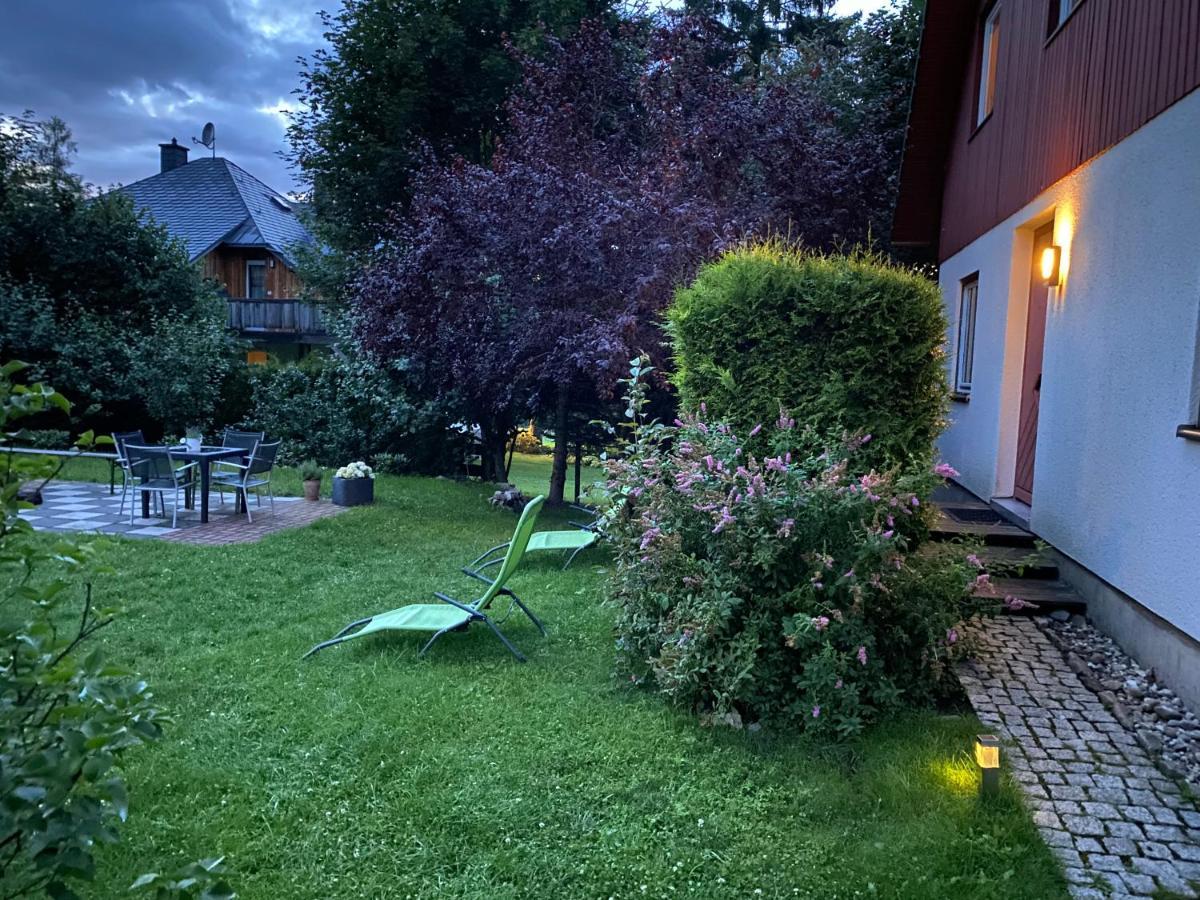 Apartment Ferienwohnung-/haus Mit Kostenfreiem Parkplatz